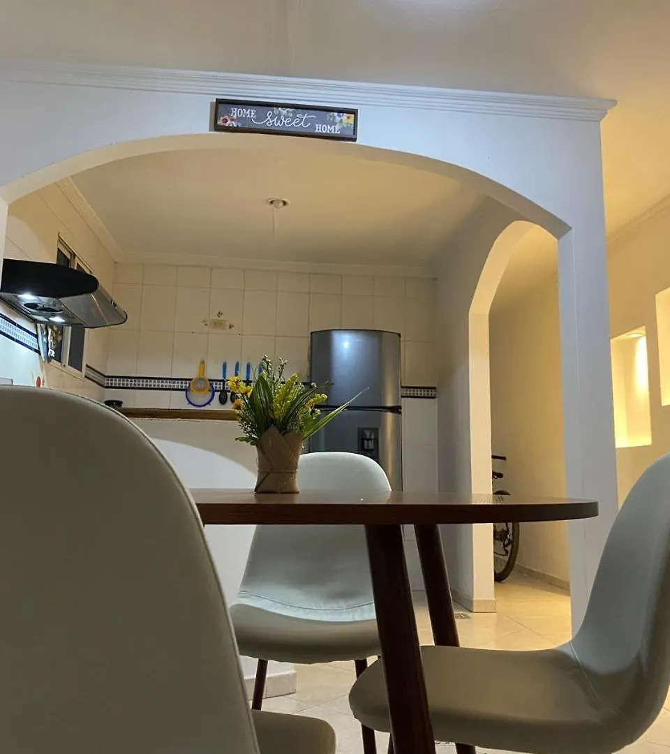 Comodo Apartamento Para Hospedaje Cartagena Appartamento